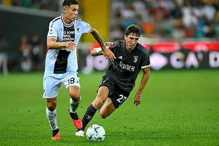 Here we go！ Ronaldo: Lyon ký hợp đồng trị giá 22 triệu euro với tiền đạo 18 tuổi Malik Fofana